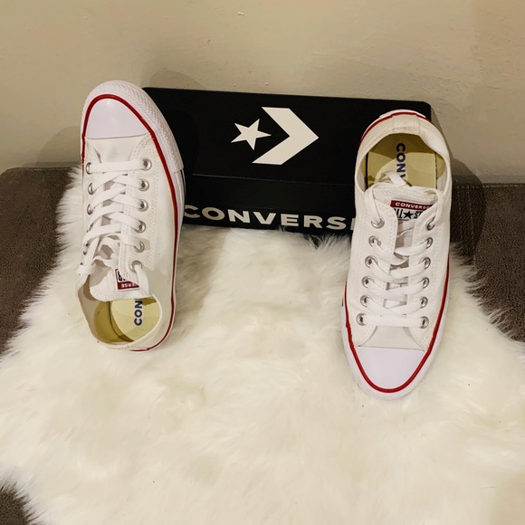 urban outfitters converse